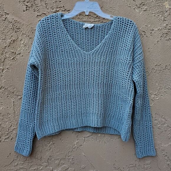 Sky and Sparrow Sage Green Chunky Open Knit Long Sleeve Cropped Sweater - Picture 1 of 9